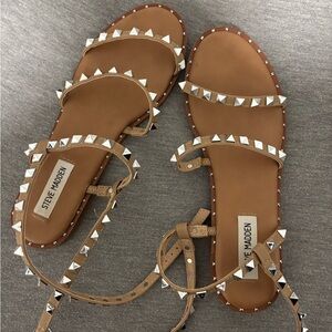 Steve Madden Brown Studded Sandals